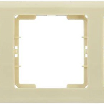 Рамка 3-м BOLERO РГ-3-БК горизонт. крем. IEK EMB30-K33